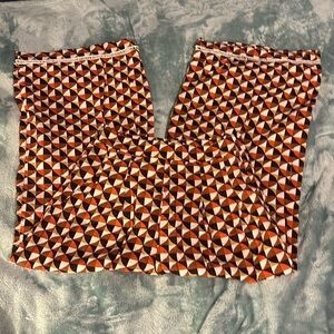 Forever 21 Capri pants Size small